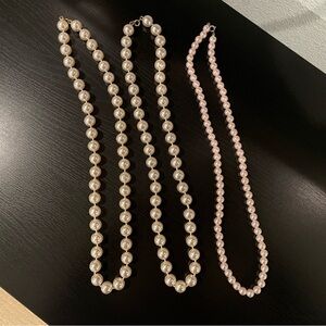Classic White (x2) and Pink Pearl Necklace Set